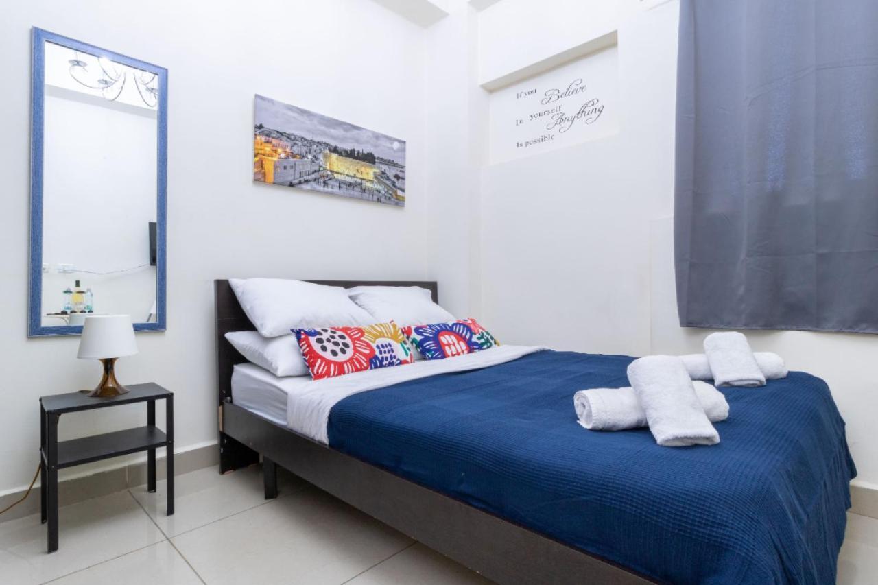 Nhe Machne Yehuda Apartments Jerusalem Exterior photo
